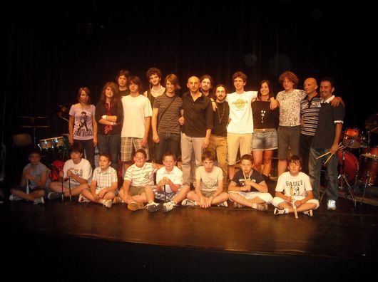 saggio 2009 foto di gruppo.jpg
